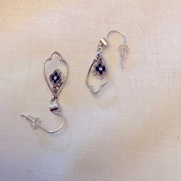 Britain’s collectibles earrings - Picture 1 of 1